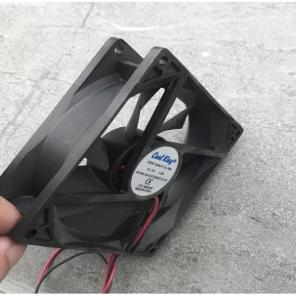 QUẠT THÔNG GIÓ 9X9 - 12X12 BẰNG NHỰA