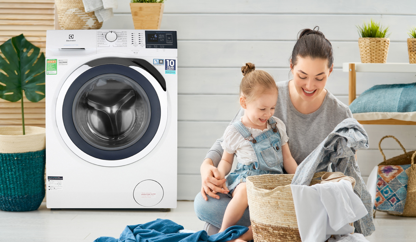 Máy giặt Electrolux Inverter 9 kg EWF9024BDWB - Công nghệ Vapour Care